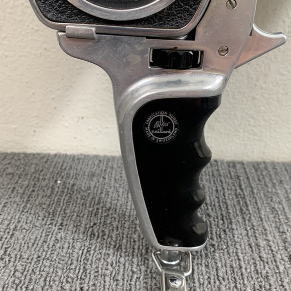 VTG Paillard Bolex C-8SL 8mm Movie Camera & Som Berthiot Pan Cinor Lens UNTESTED - Picture 5 of 16